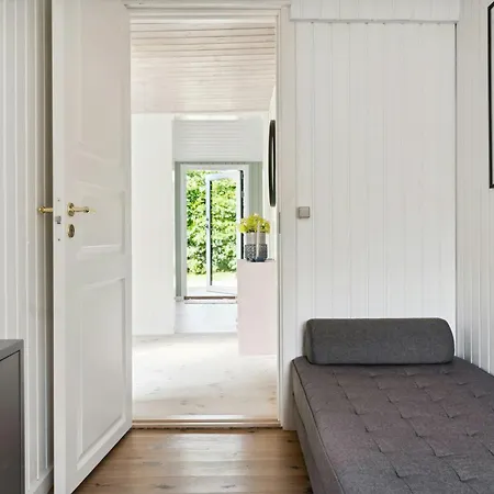 Nordic Simplicity With Natural Serenity