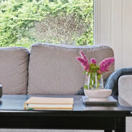 Nordic Simplicity With Natural Serenity Грена