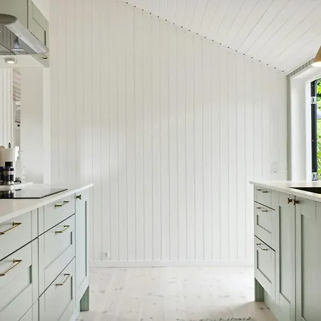 Дом отдыха Nordic Simplicity With Natural Serenity *