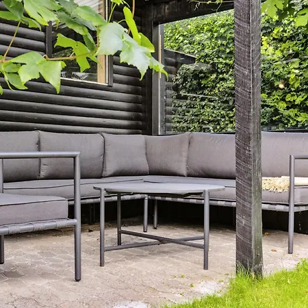 Nordic Simplicity With Natural Serenity